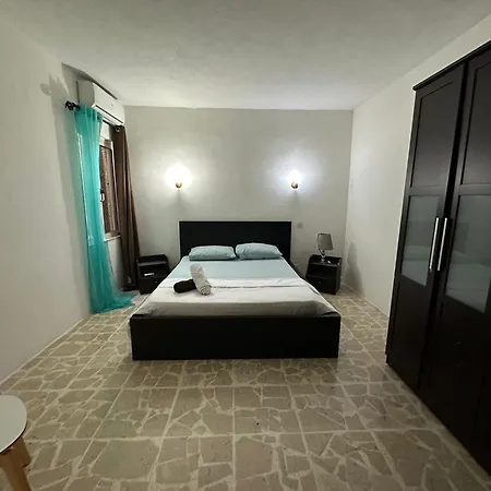 F63 With Sharing Bathroom Near The In Sharing Sliema